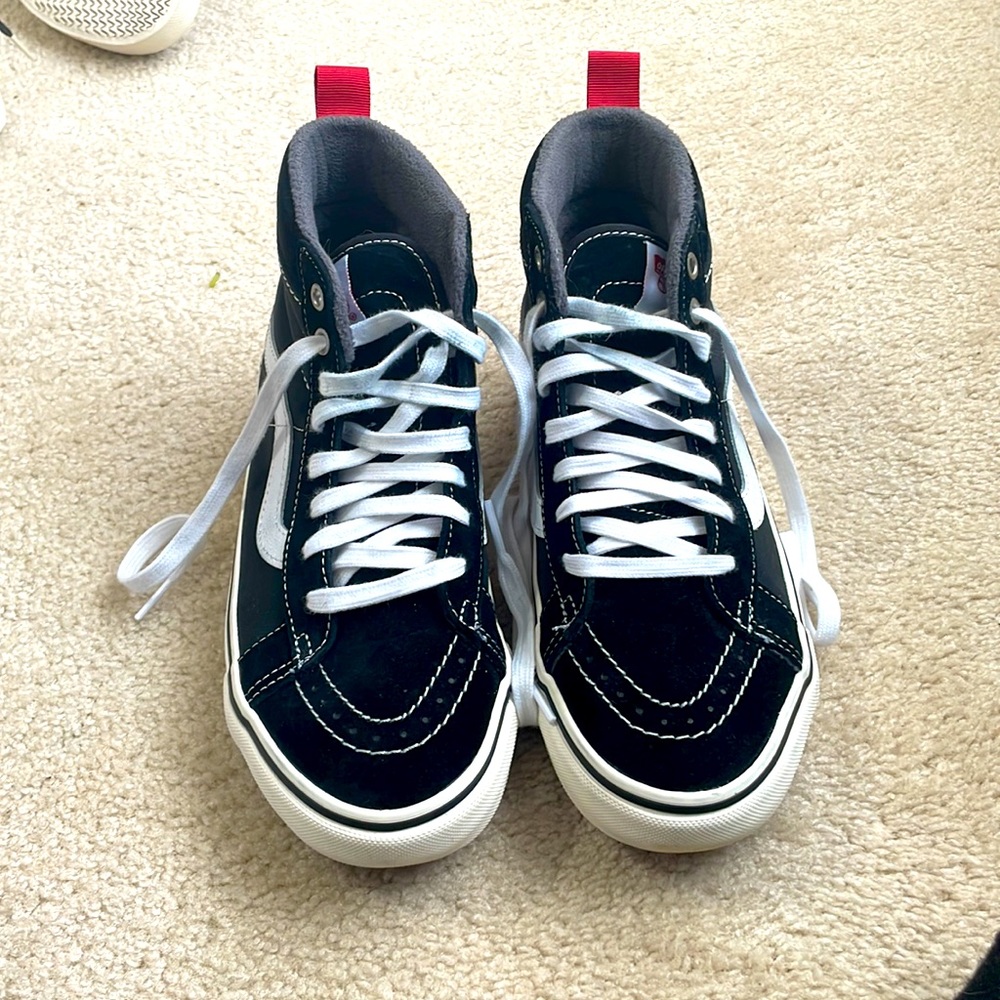 Vans MTE-1